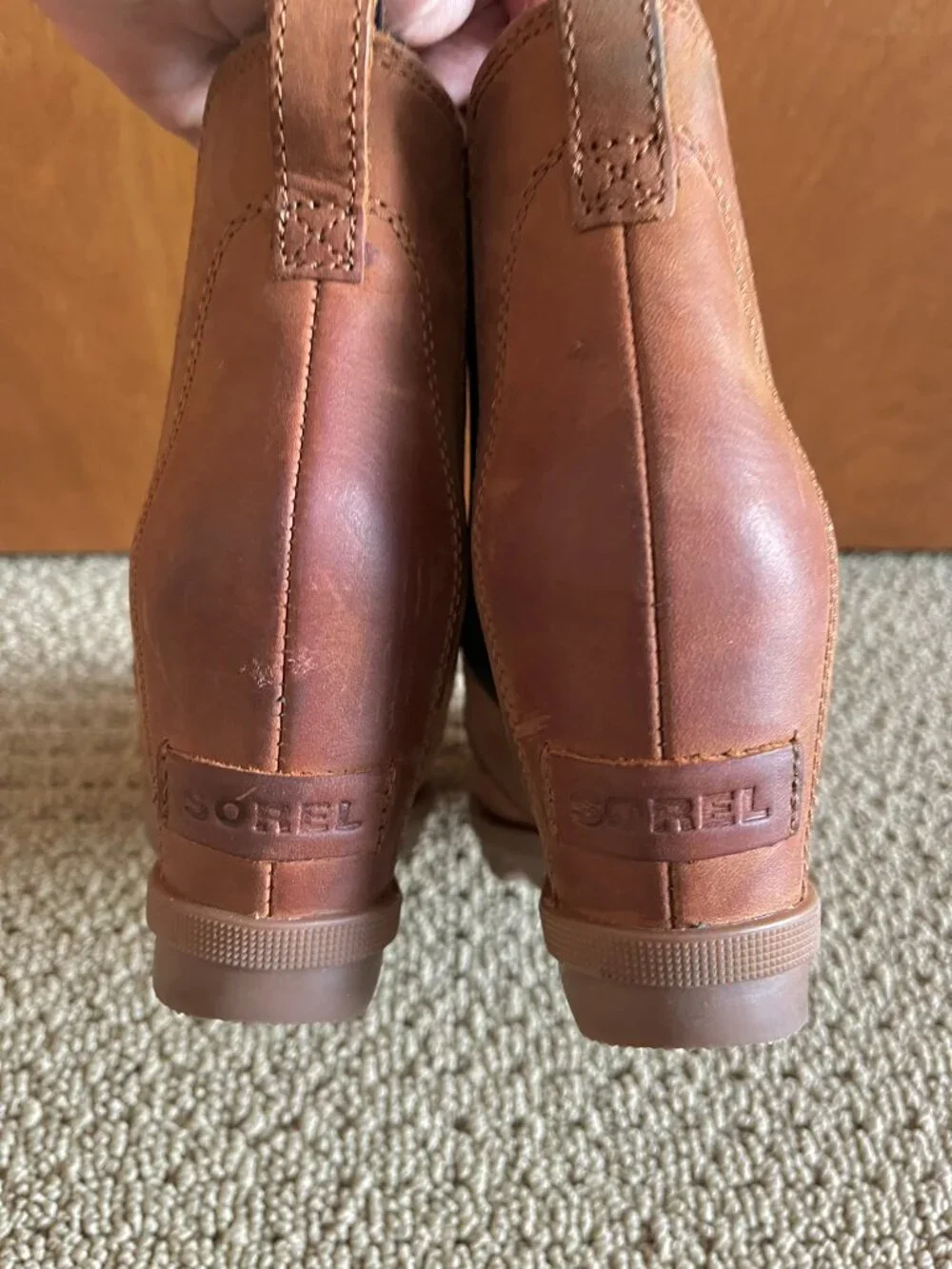 SOREL Joan of Arctic Wedge II Chelsea Boot in Iced Tea, Very Good Condition Sz 5